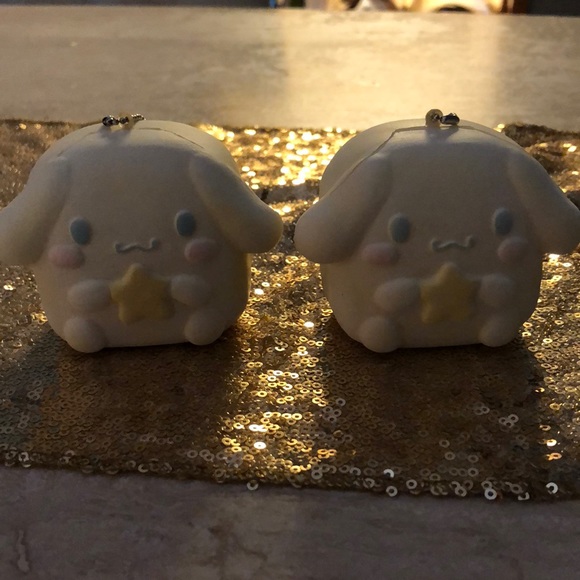 Cinnamon roll squishy - Picture 1 of 5